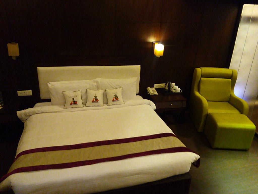 Hotel Saurabh Candy By Peppermint Халдвани Номер фото